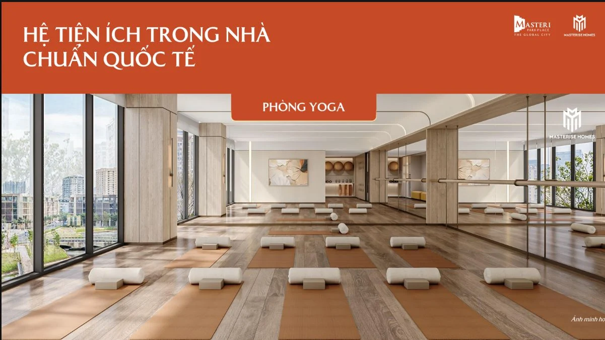 Phòng tập yoga với sàn gỗ và thảm tập được bố trí gọn gàng tại Masteri Park Place